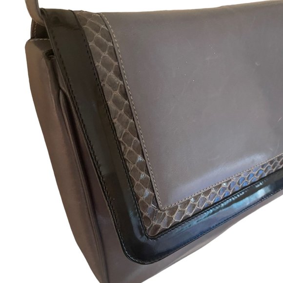 VTG Salvatore Ferragamo Leather Snakeskin Purse - Picture 6 of 16